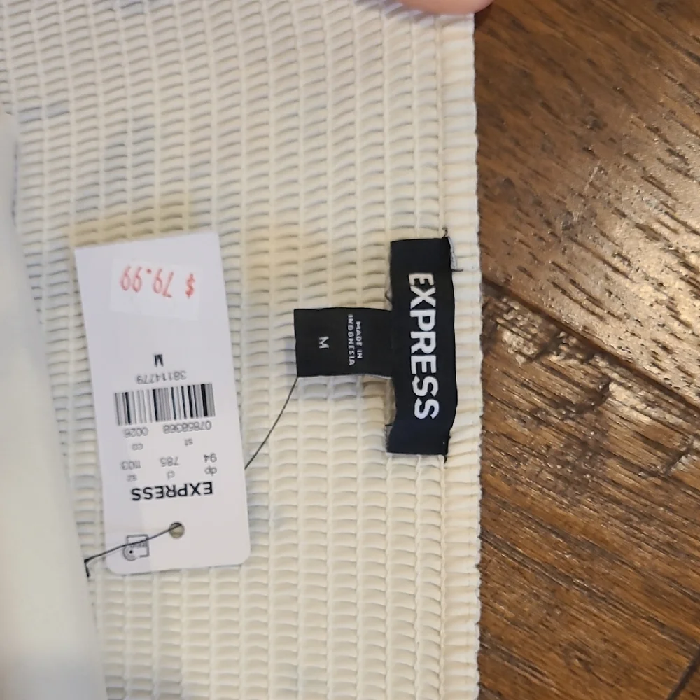 Express Blue and Yellow Floral Midi Dress - Picture 6 of 9